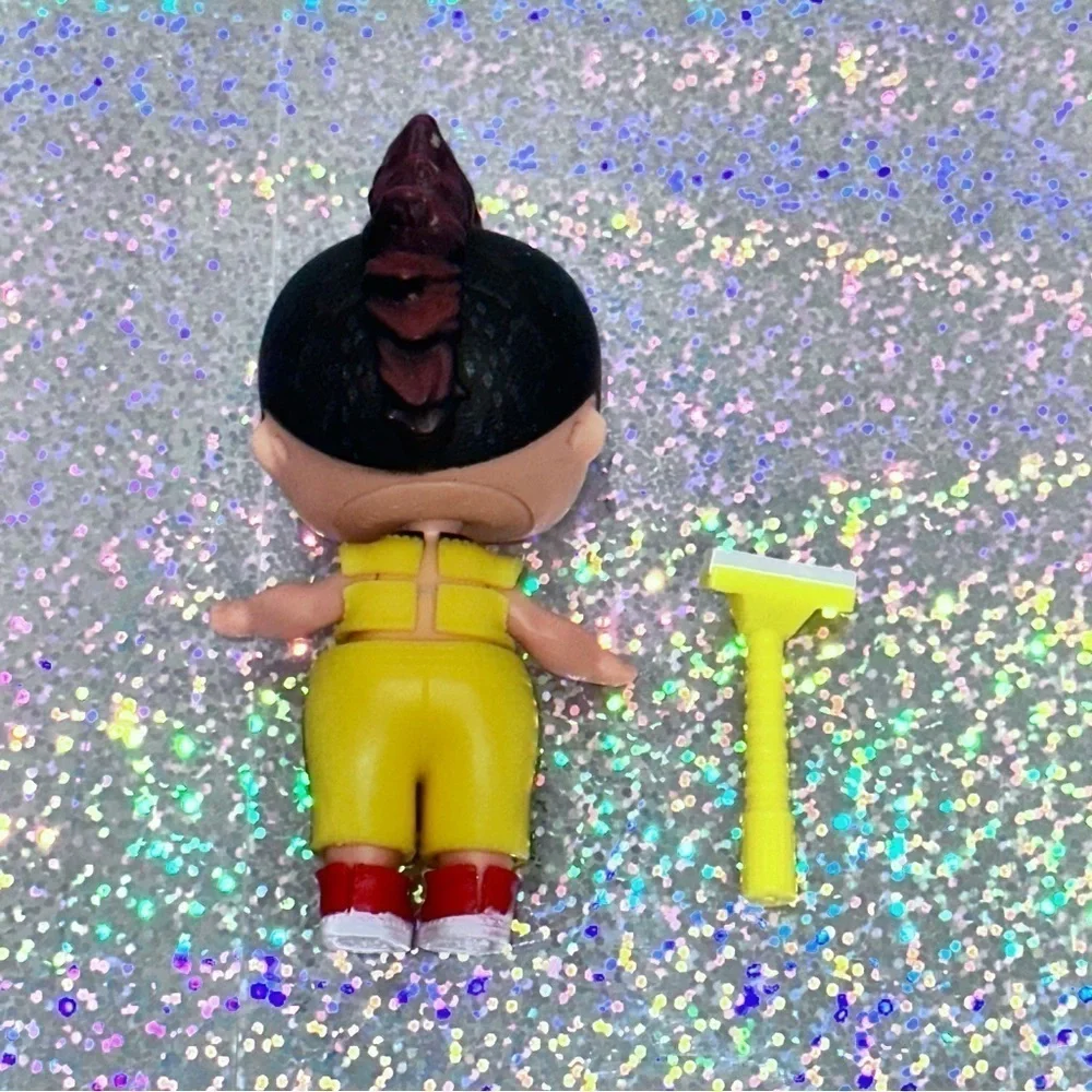 L.O.L. SURPRISE Boy Series BRICKA BREAKA Boi Doll Beard Color Change Razor